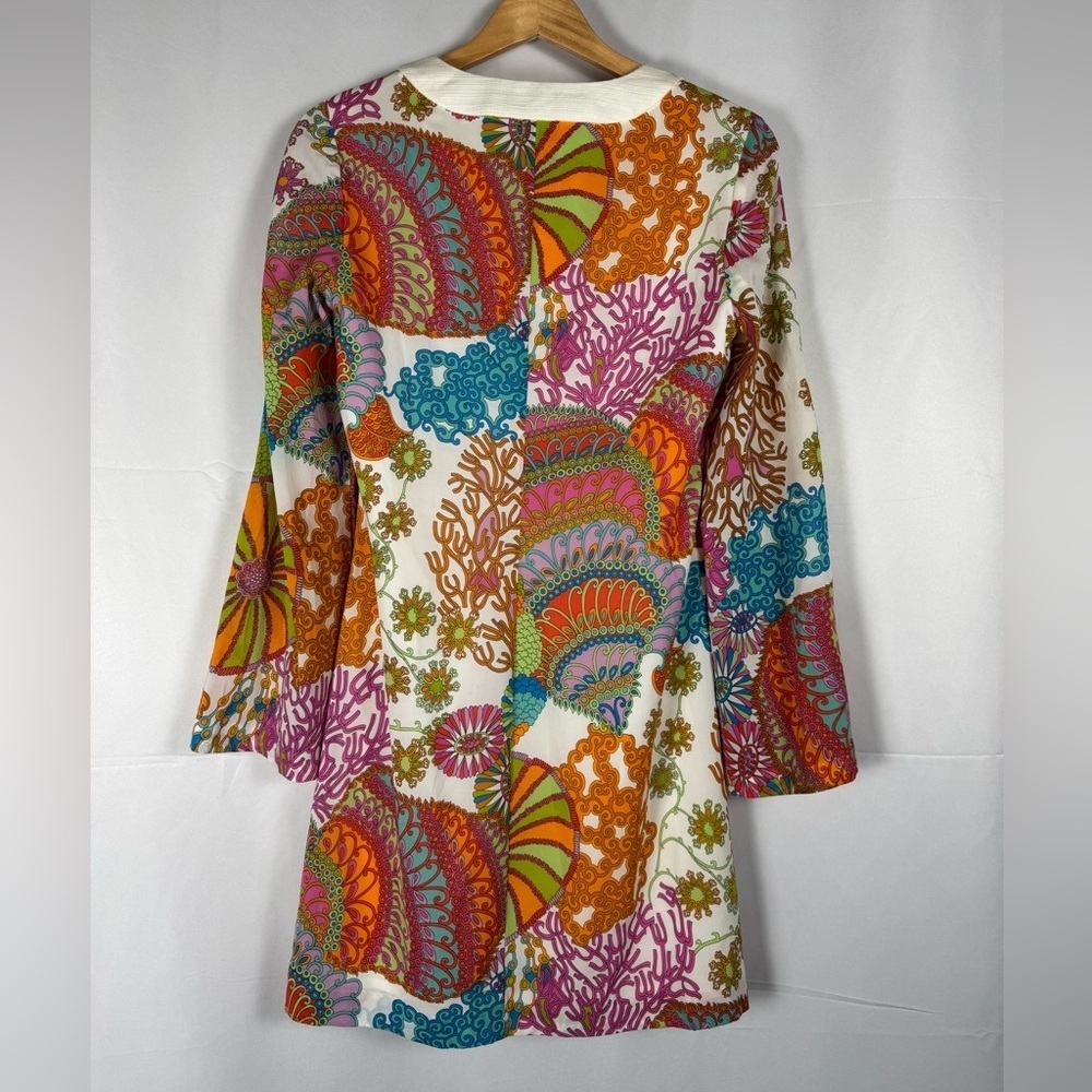 Trina Turk Nod to Mod Bonita Bell Sleeve Silk Mini Dress 60’s Fun Retro Size 4 - Picture 7 of 10